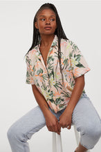 Load image into Gallery viewer, Chemise à col cubain
